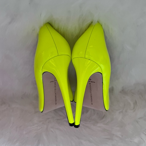 New! Extremely Rare MARCELL Von BERLIN Parent Leather Pumps in Neon Yellow - Picture 11 of 13